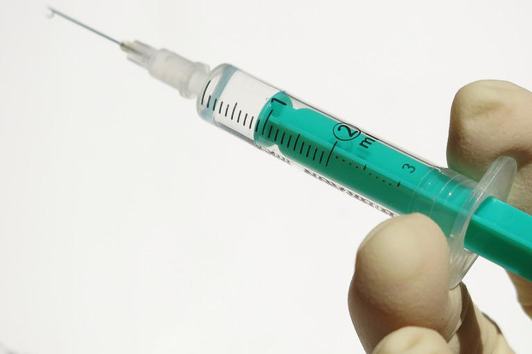 国产首个带状疱疹疫苗获批签发，百克生物为40岁以上人群带来福音！